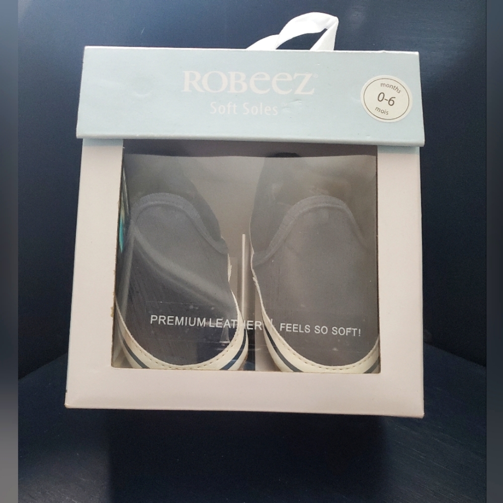 The Liam Basic Soft Soles in Navy by Robeez
